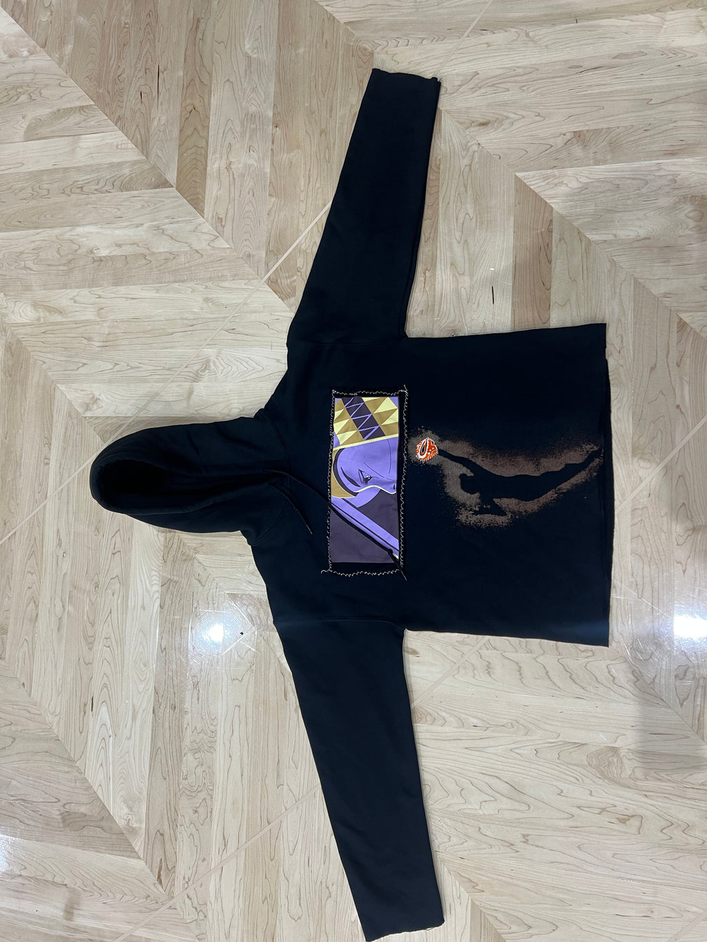 Go V   (Size Small)