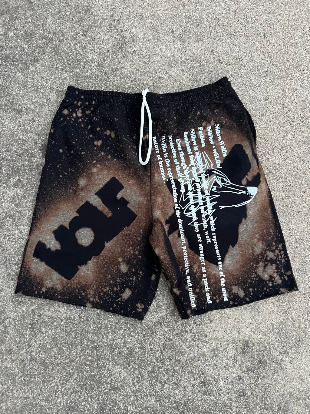 Wolf Bleach Shorts (L)